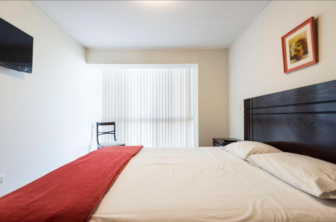 New Apartment In Miraflores! Larcomar Area! Lima Buitenkant foto