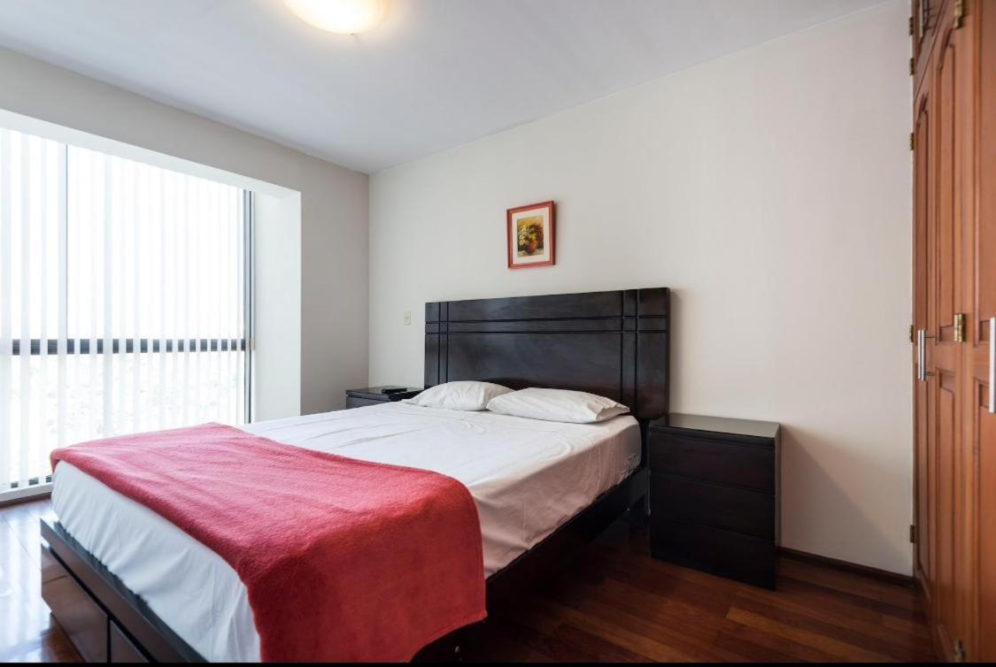 New Apartment In Miraflores! Larcomar Area! Lima Buitenkant foto